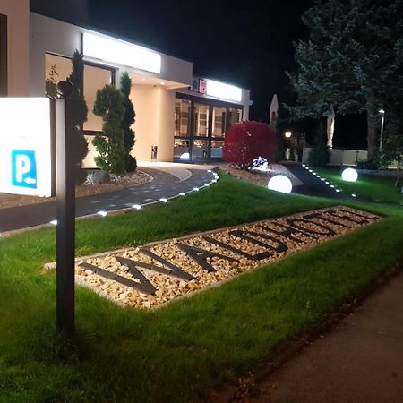 Waldhotel Sindelfingen Am Eichholz מראה חיצוני תמונה