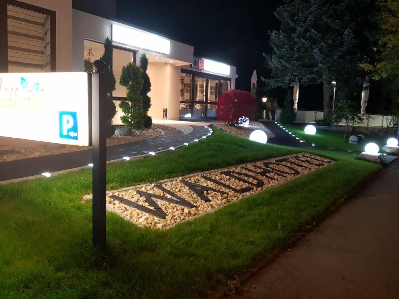 Waldhotel Sindelfingen Am Eichholz מראה חיצוני תמונה