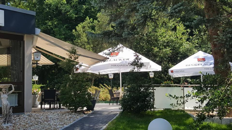 Waldhotel Sindelfingen Am Eichholz מראה חיצוני תמונה
