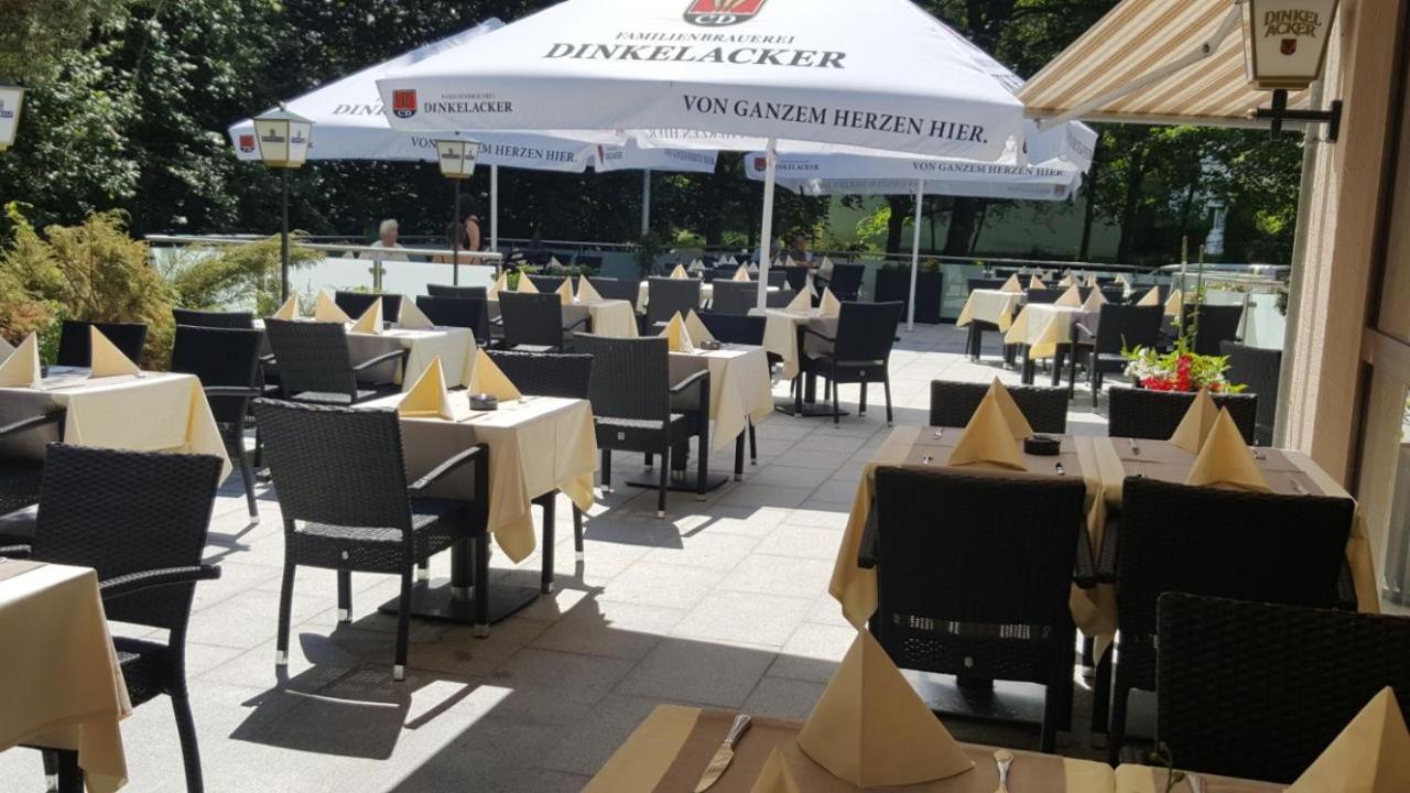 Waldhotel Sindelfingen Am Eichholz מראה חיצוני תמונה