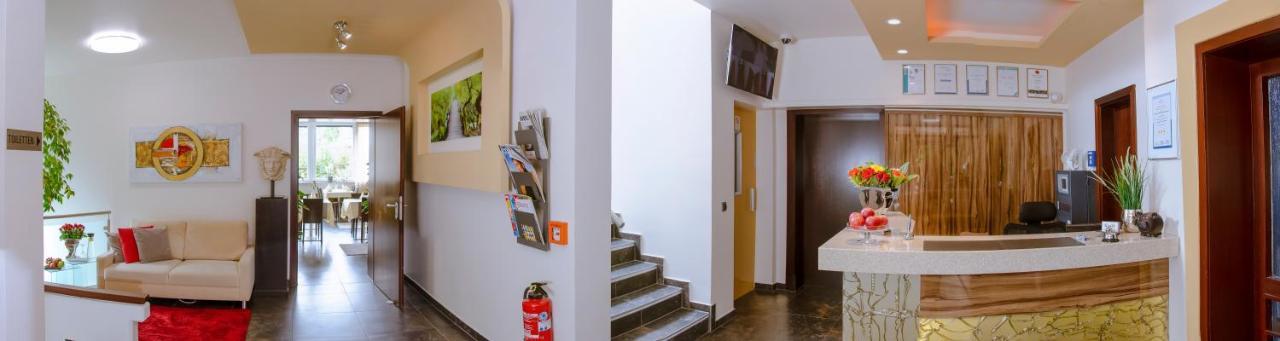 Waldhotel Sindelfingen Am Eichholz מראה חיצוני תמונה