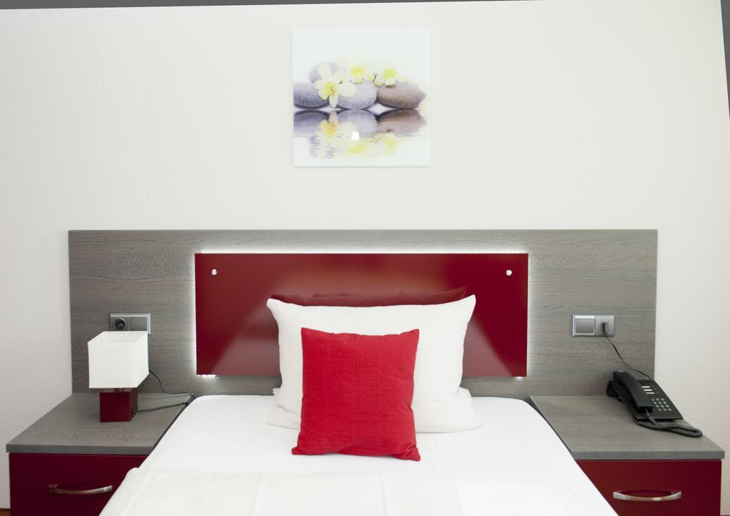 Waldhotel Sindelfingen Am Eichholz חדר תמונה